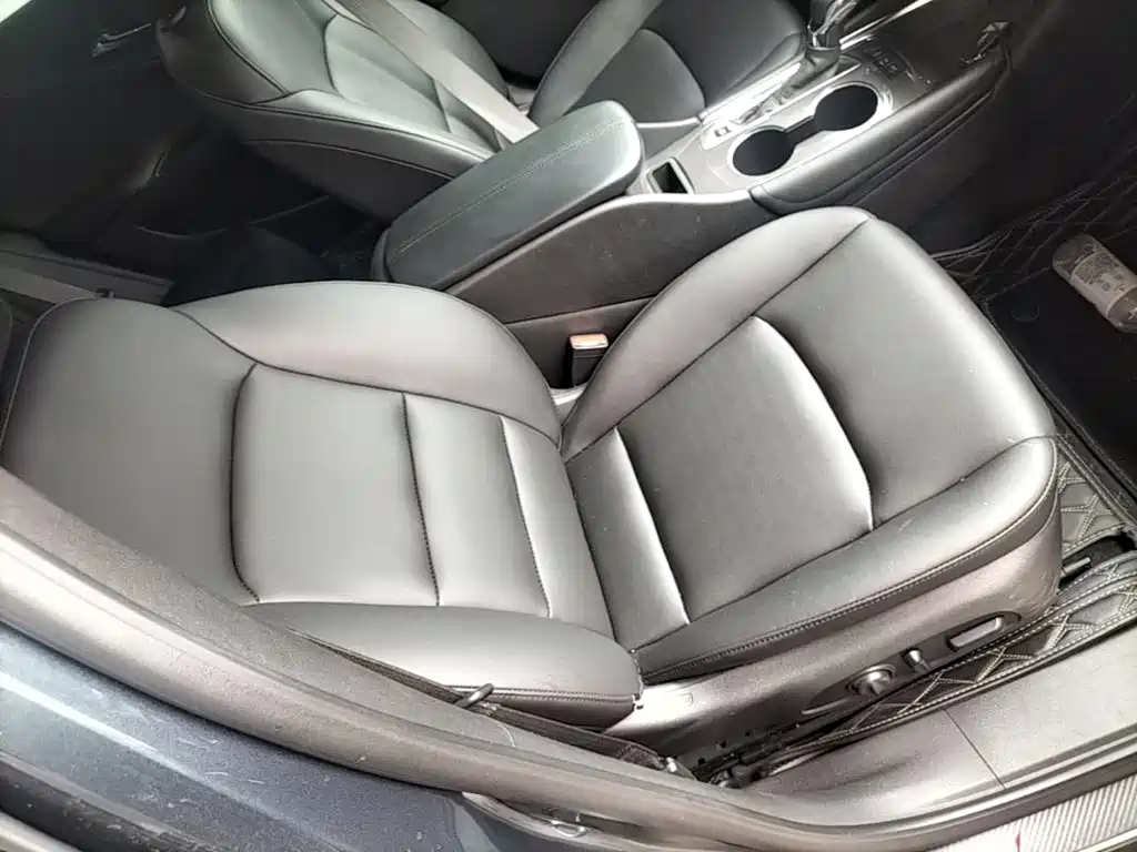 Chevrolet Malibu XL 2021 — фото 25