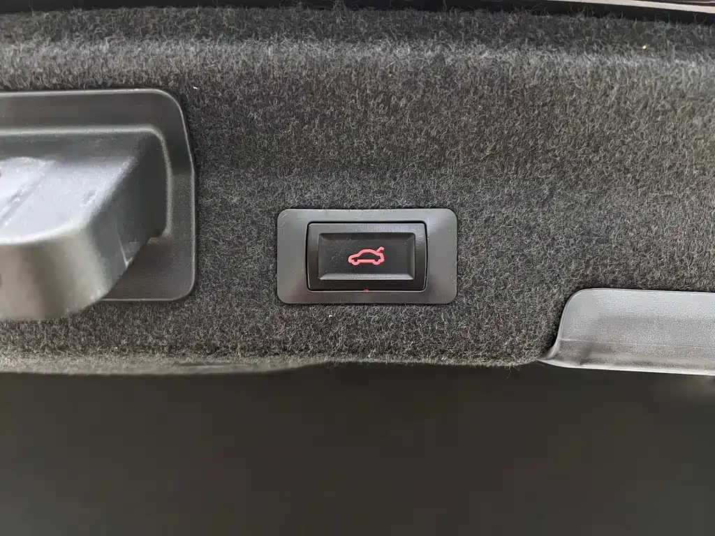 Audi A6L 2021 — фото 27