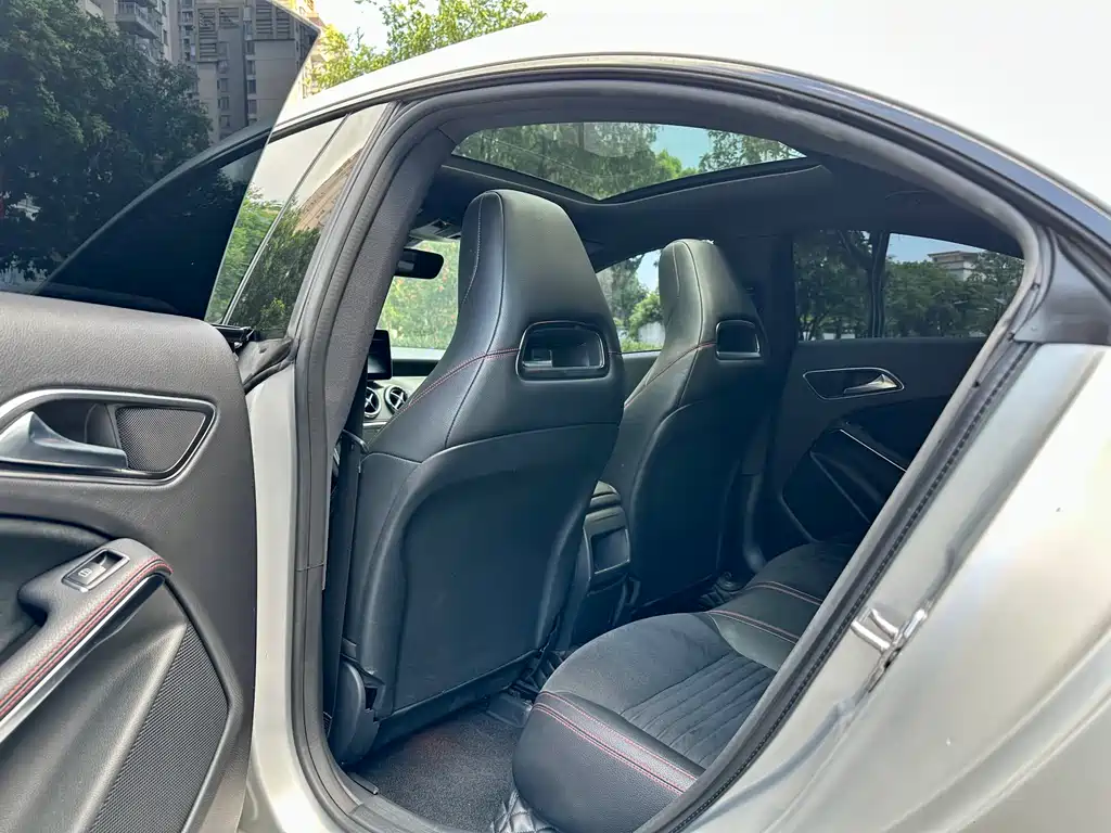 Mercedes-Benz CLA 2018 — фото 15
