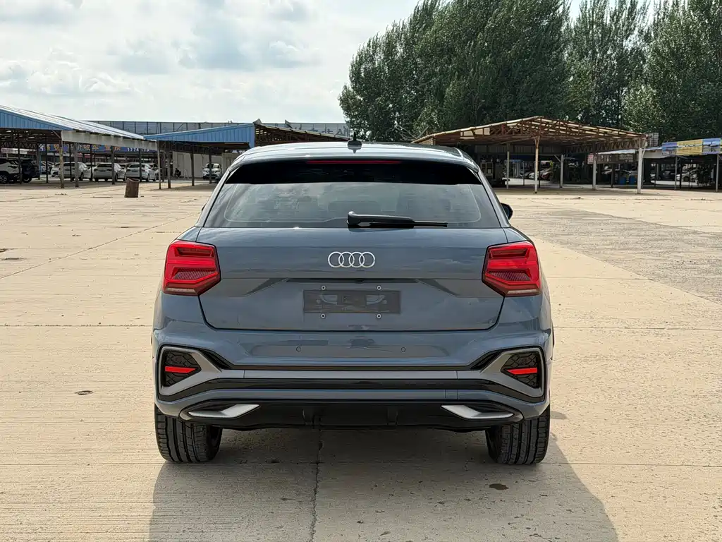 Audi Q2L 2022