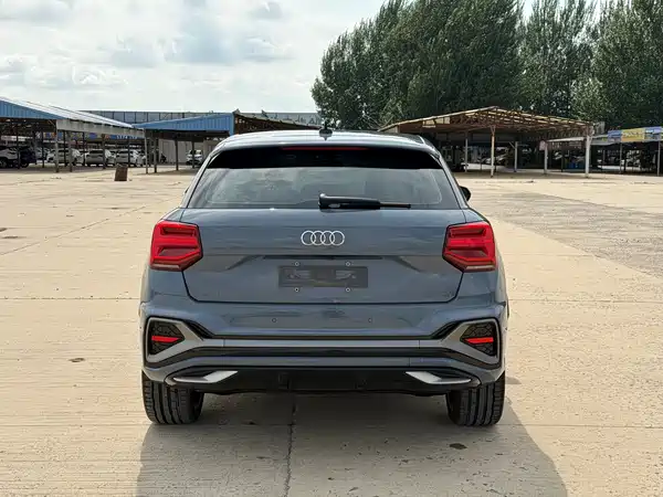 Audi Q2L 2022