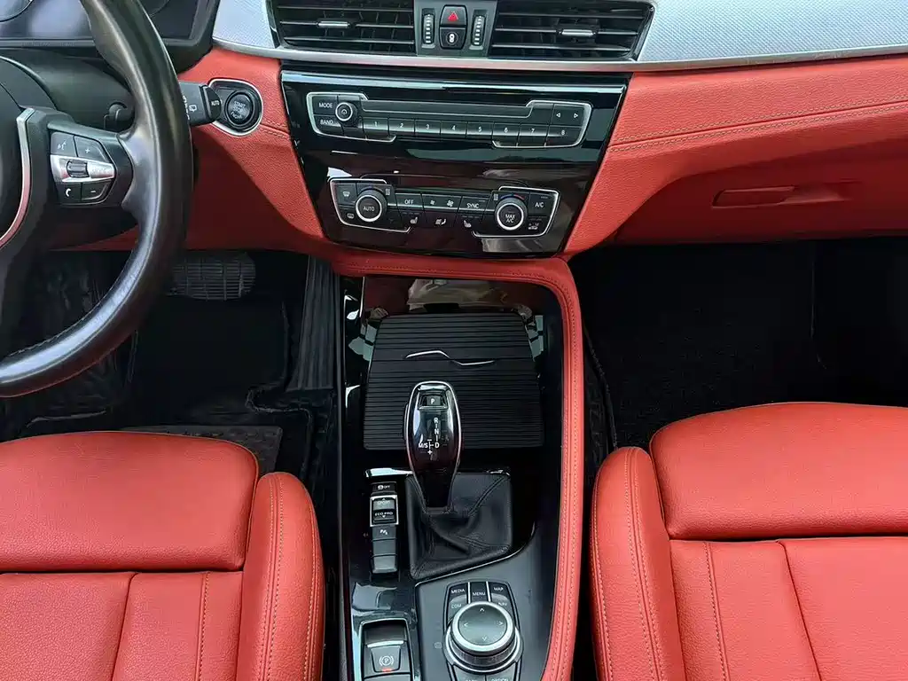 BMW X2 2020 — фото 13