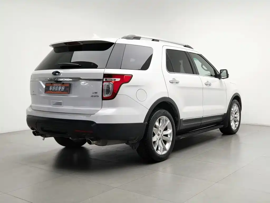 Ford Explorer 2015 — фото 2