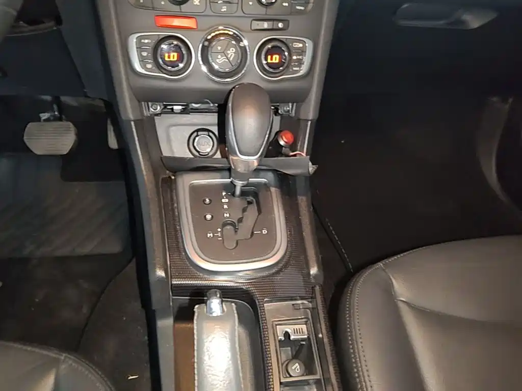 Citroen C4L 2015 — фото 14