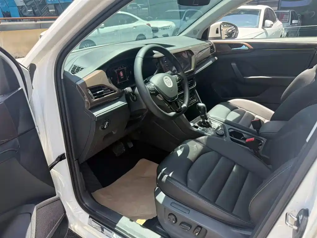 Volkswagen Tuyue 2022