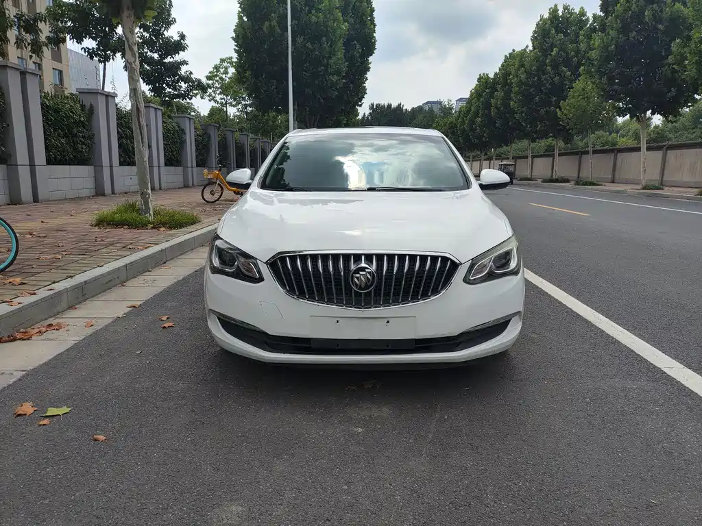 Buick Excelle 2015 — фото 2