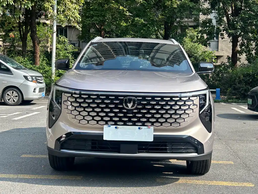 Changan CS55PLUS 2025 — фото 2