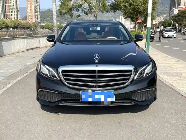 Mercedes-Benz E-Class 2020
