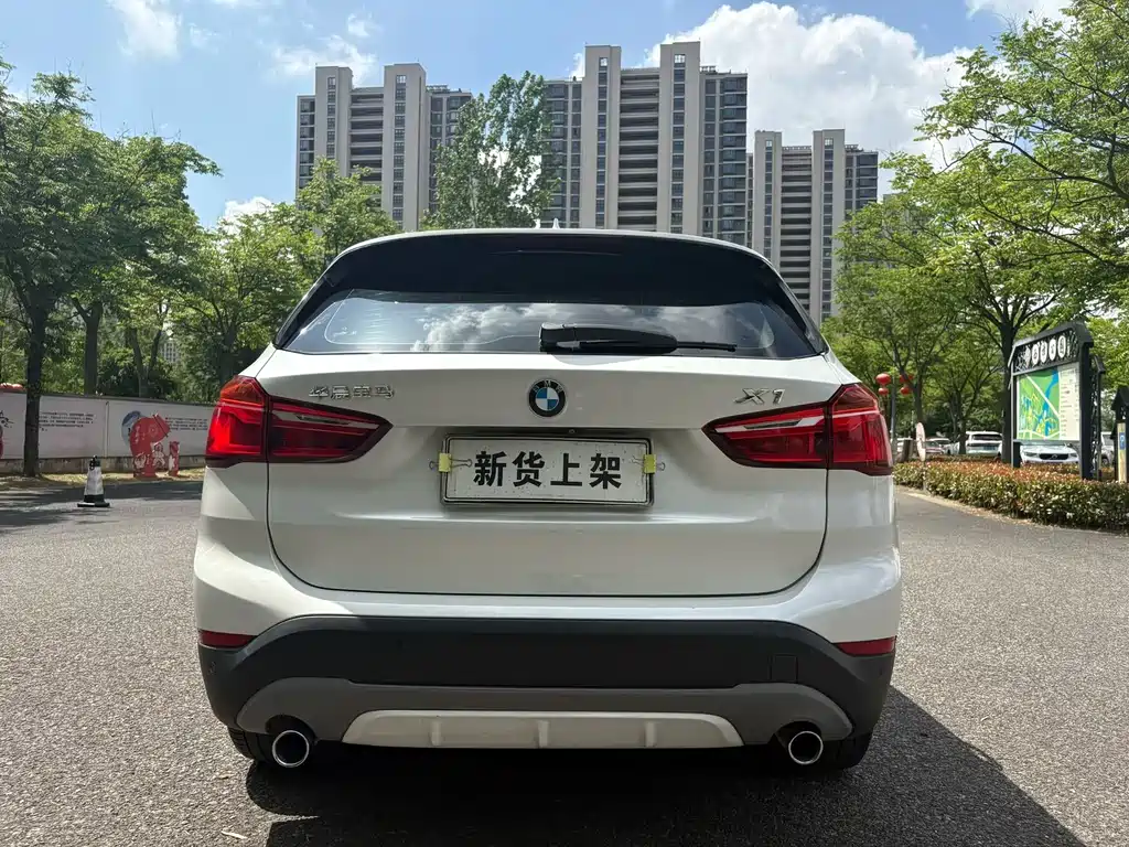 BMW X1 2016 — фото 5