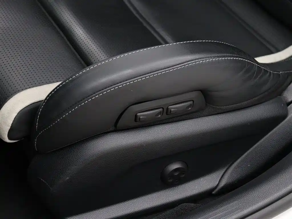 Mercedes-Benz C-Class AMG 2021 — фото 4