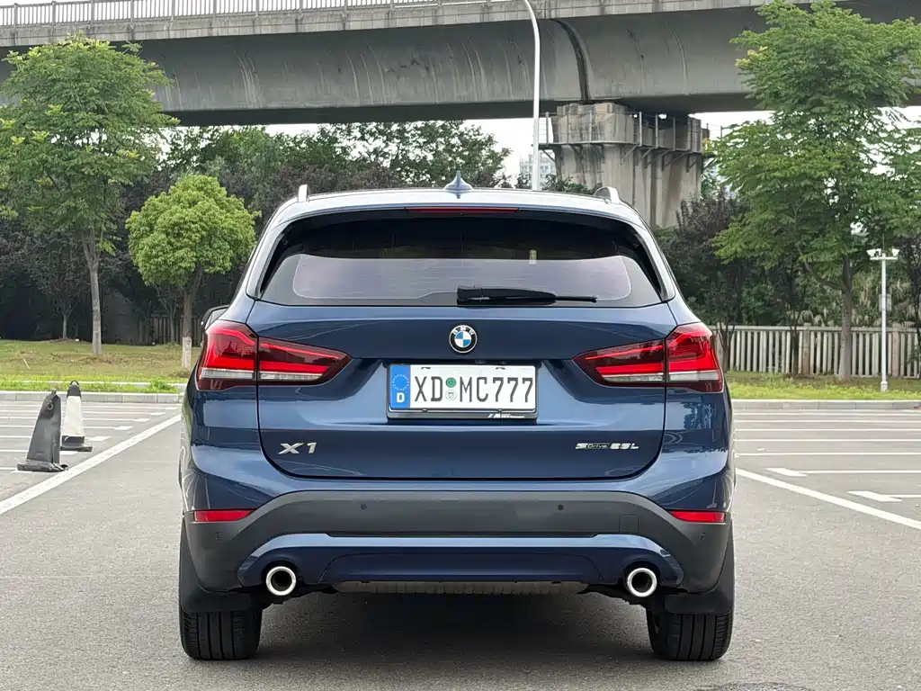 BMW X1 2021 — фото 15