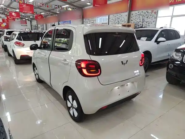 Wuling Hongguang MINIEV 2025