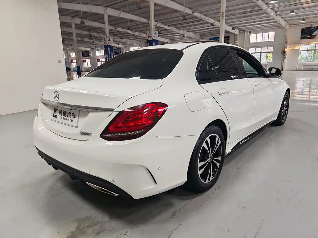 Mercedes-Benz C-Class 2019 — фото 4