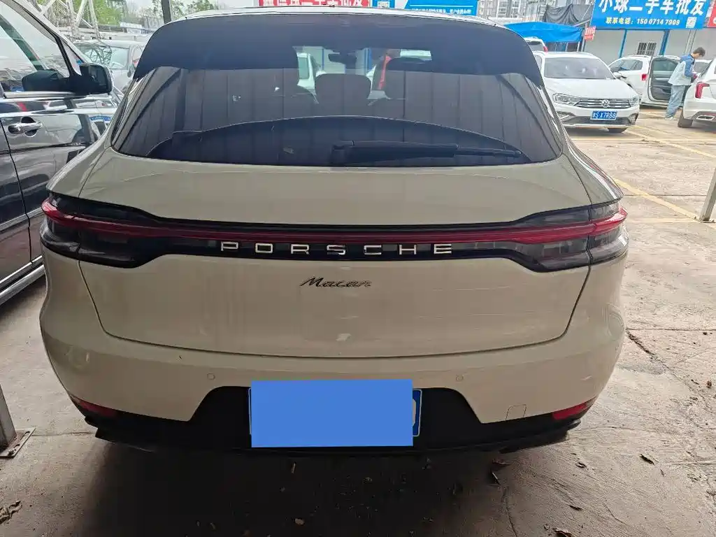 Porsche Macan 2021 — фото 13