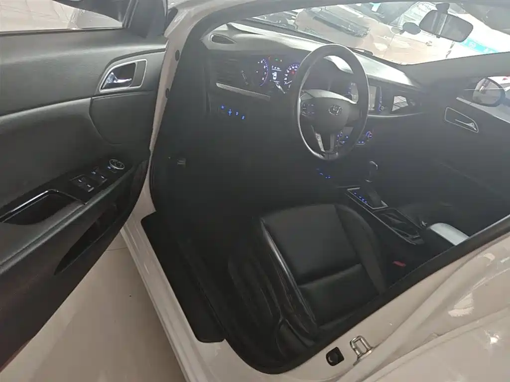 Hyundai Mistra 2018 — фото 16