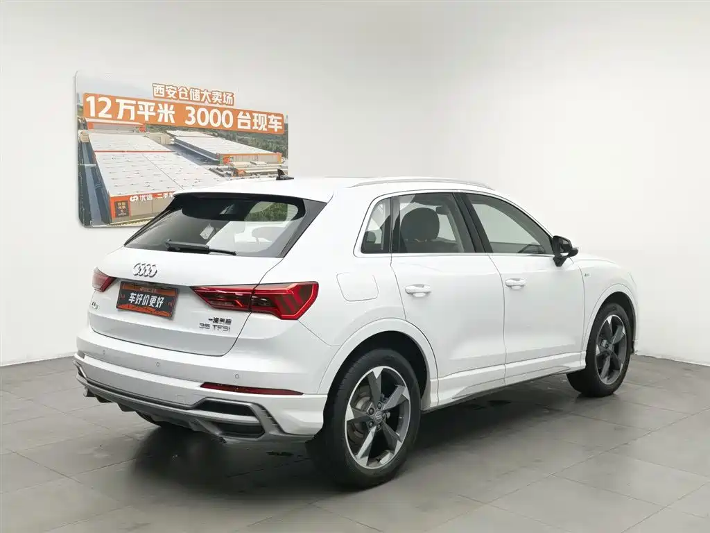 Audi Q3 2019 — фото 2