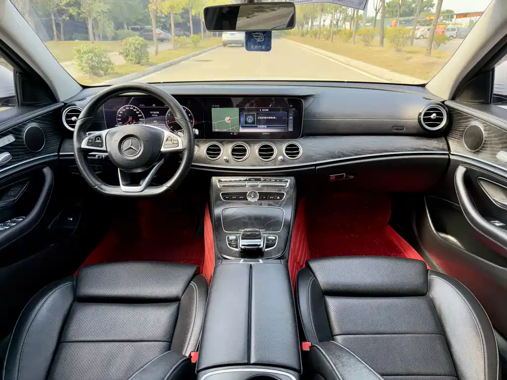 Mercedes-Benz E-Class 2018 — фото 4