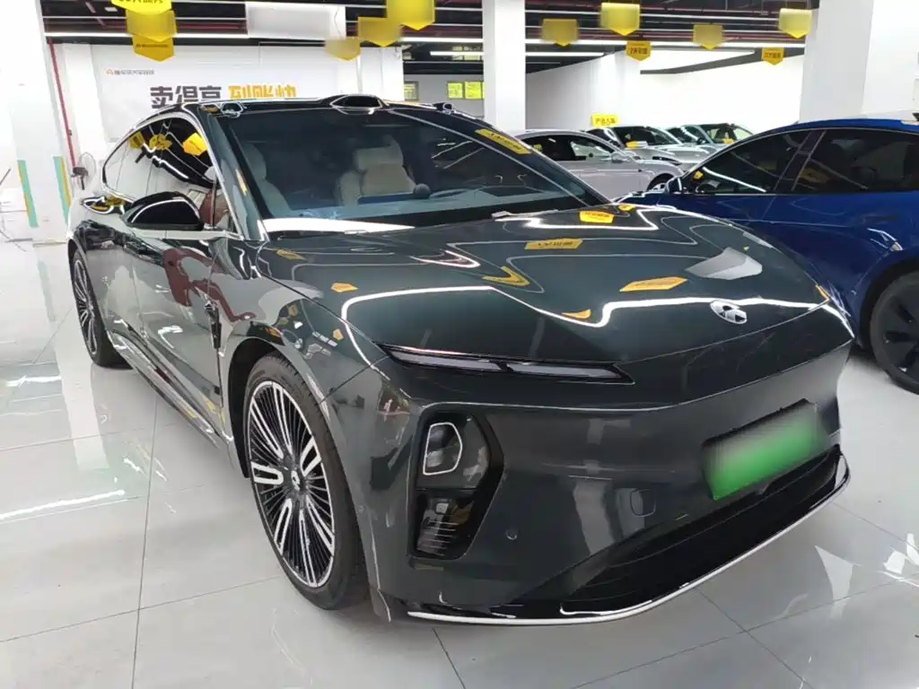NIO ET9 2025