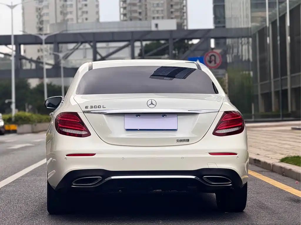 Mercedes-Benz E-Class 2018 — фото 5
