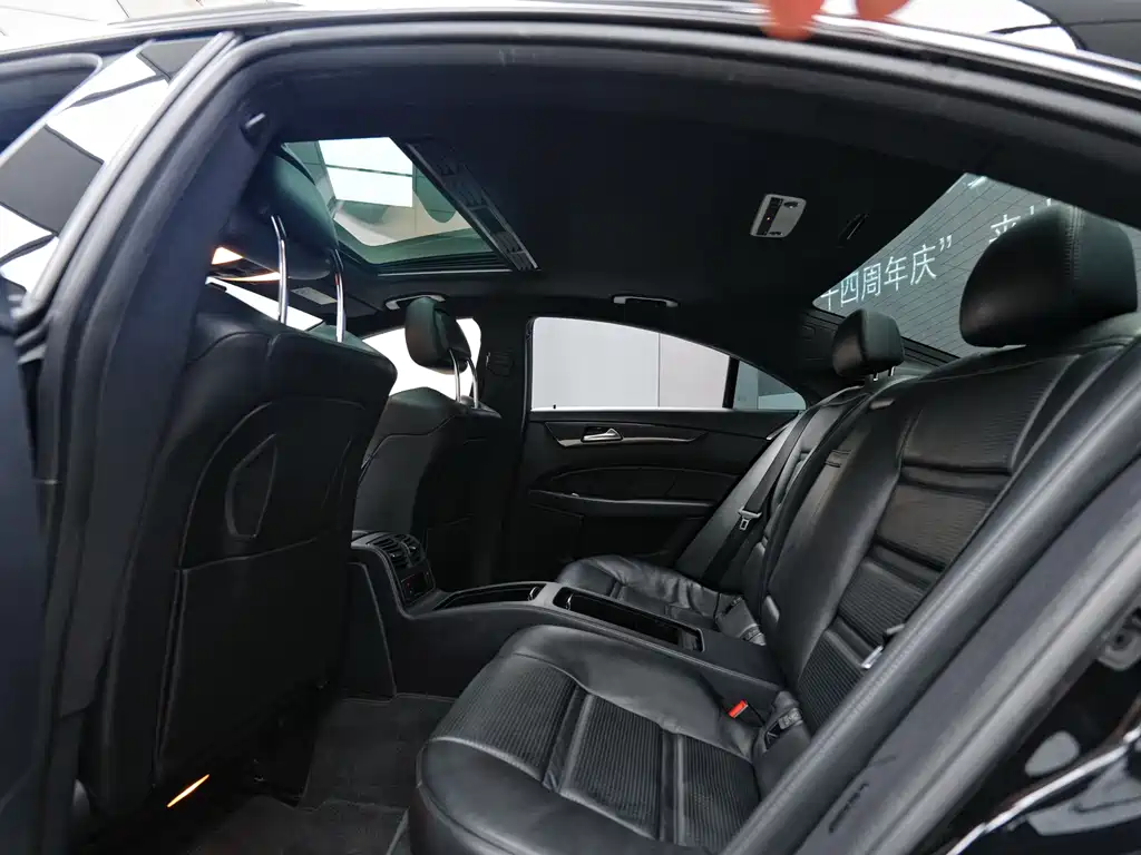 Mercedes-Benz CLS AMG 2016 — фото 12