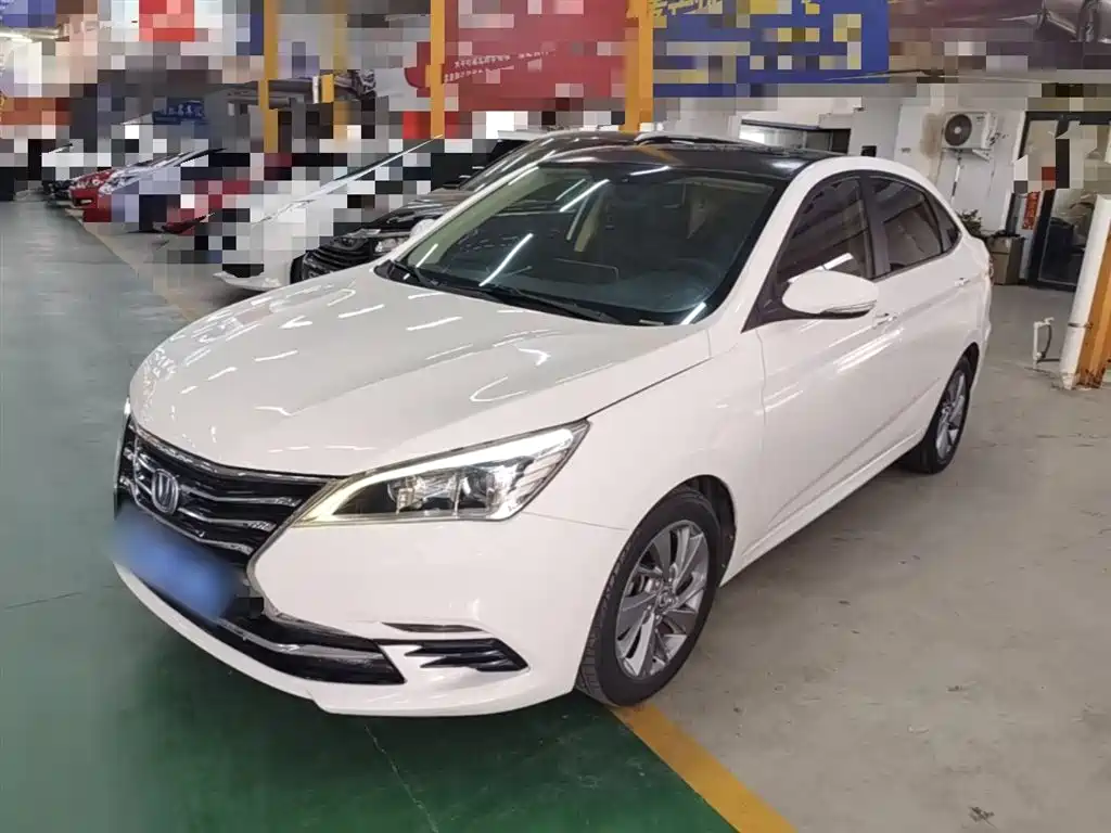 Changan Eado DT 2018 — фото 2
