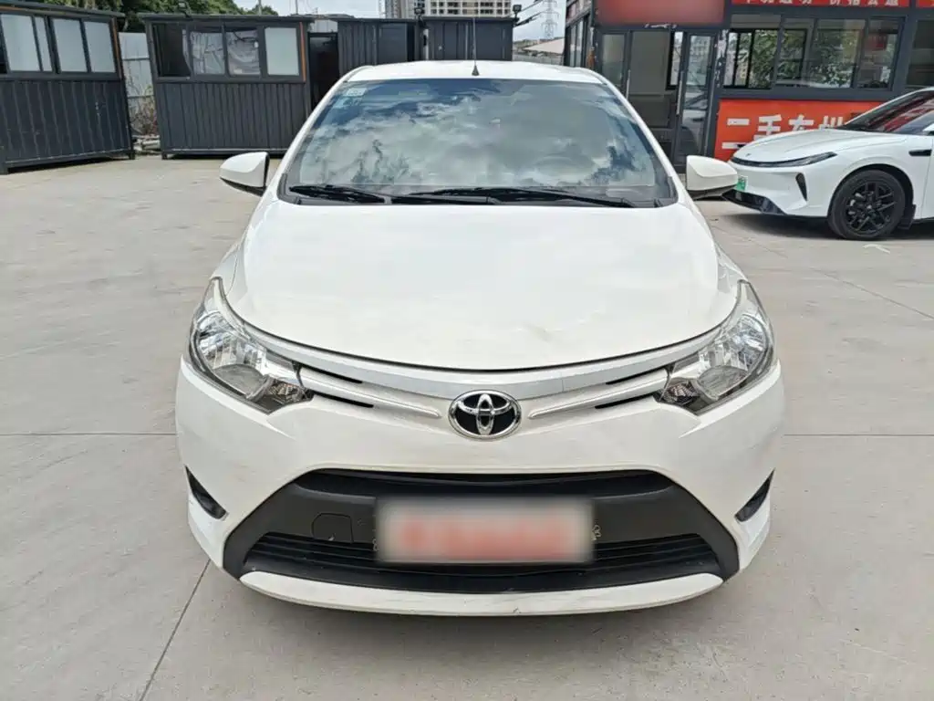 Toyota Vios 2015