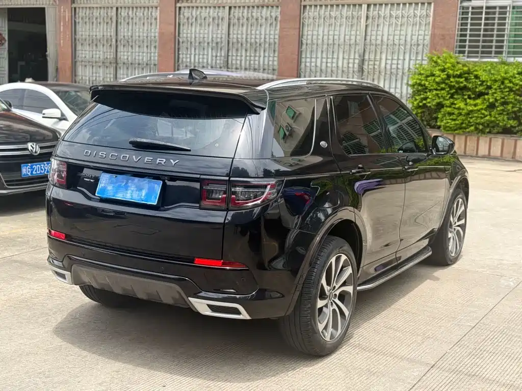 Land Rover Discovery Sport 2022 — фото 6