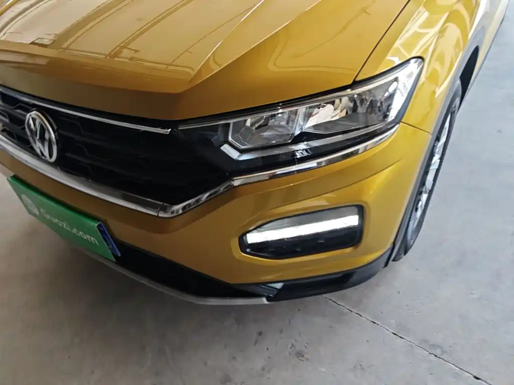 Volkswagen T-Roc 2018 — фото 18