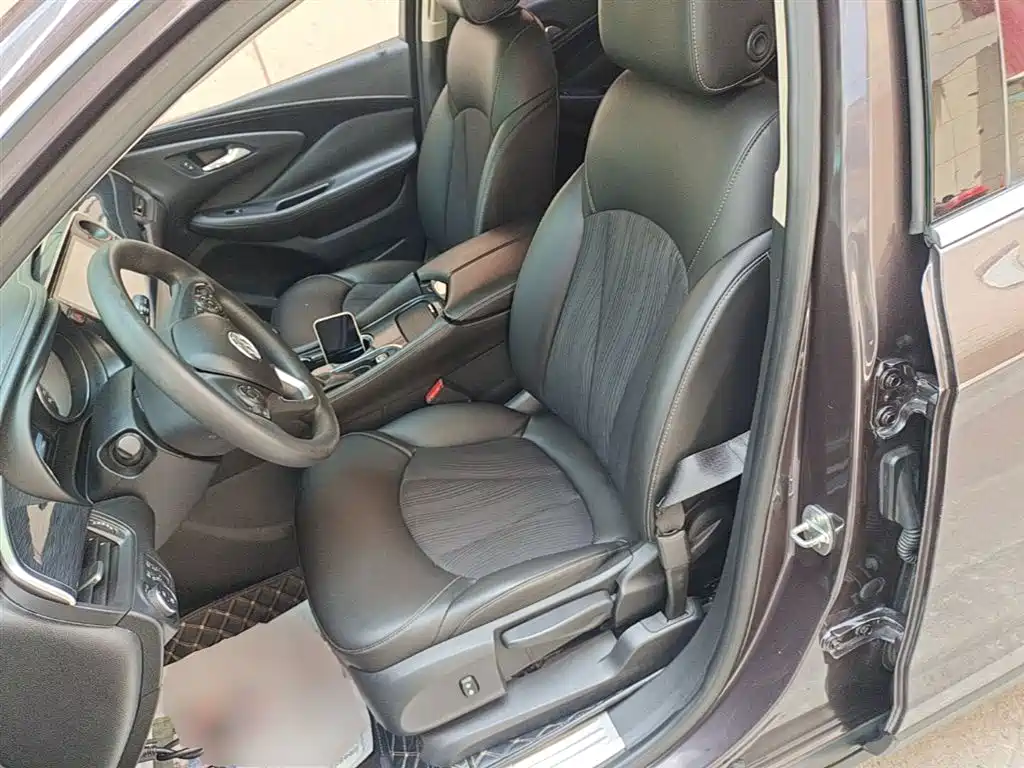 Buick Envision Plus 2016 — фото 15