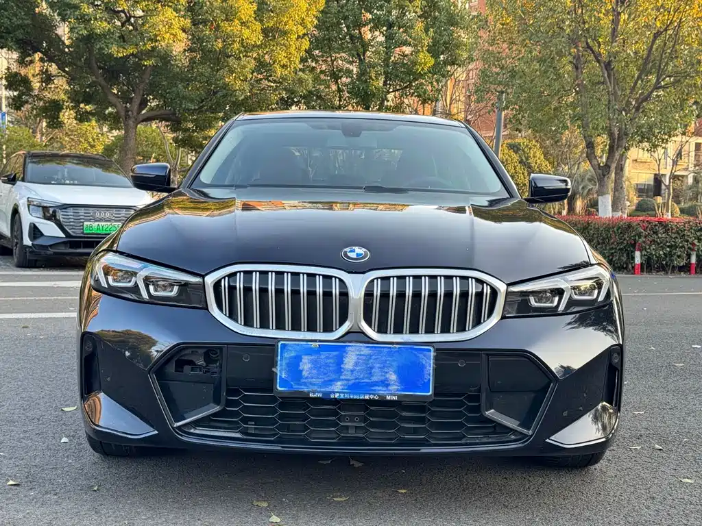 BMW 3 Series 2023