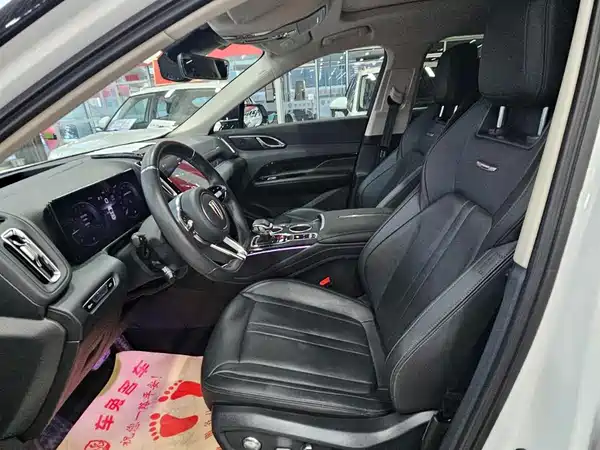 Hongqi HS3 2023