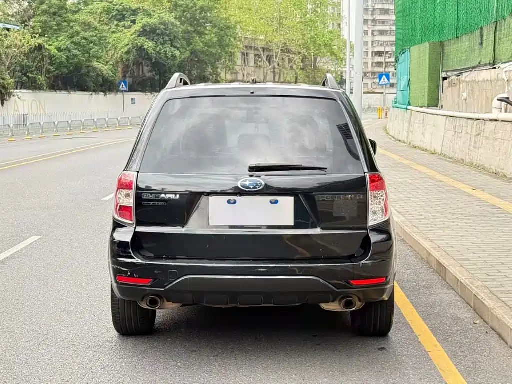 Subaru Forester 2011
