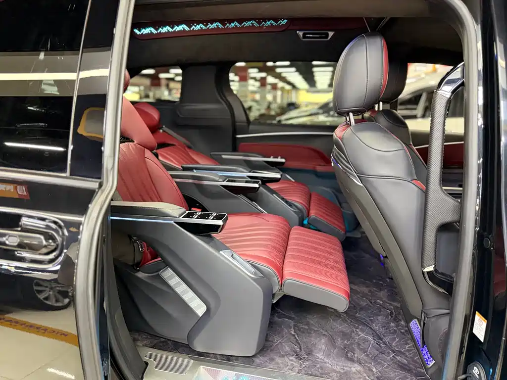 Toyota Sienna 2025 — фото 10