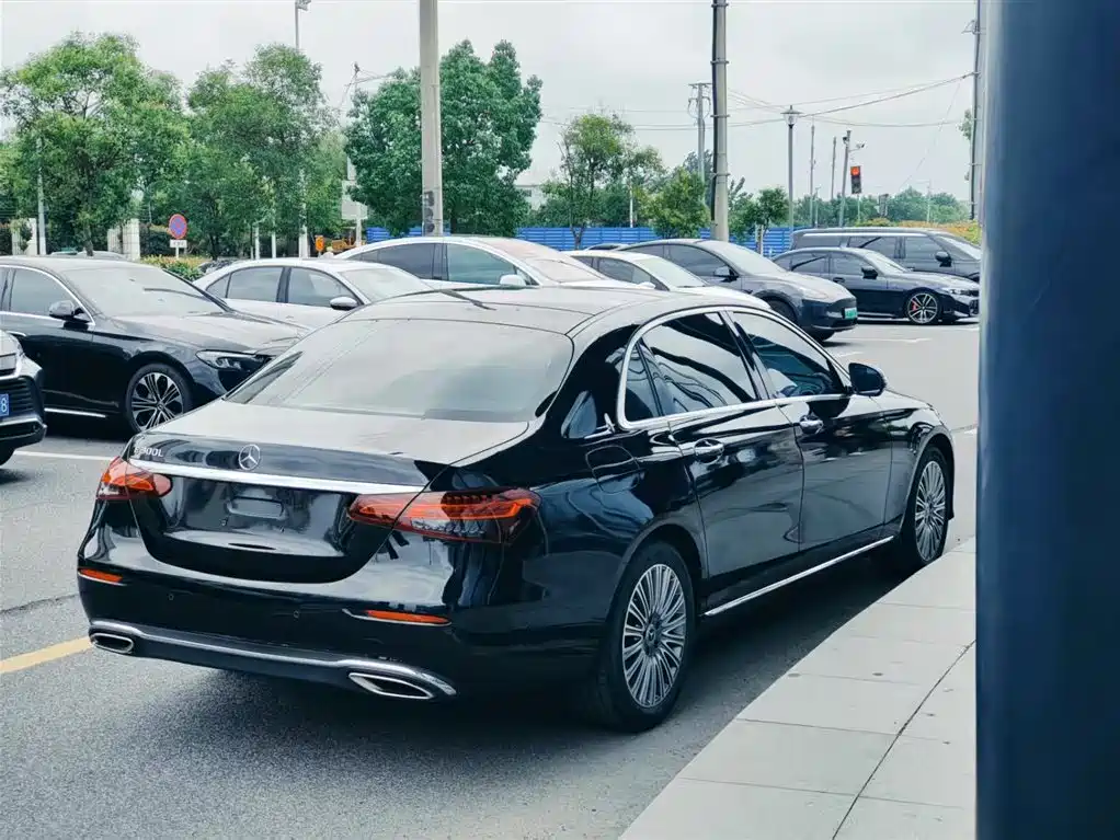 Mercedes-Benz E-Class 2020
