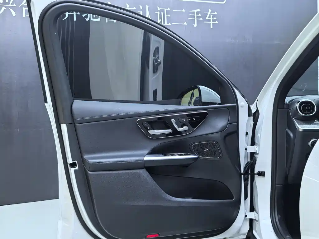 Mercedes-Benz GLC 2023 — фото 21
