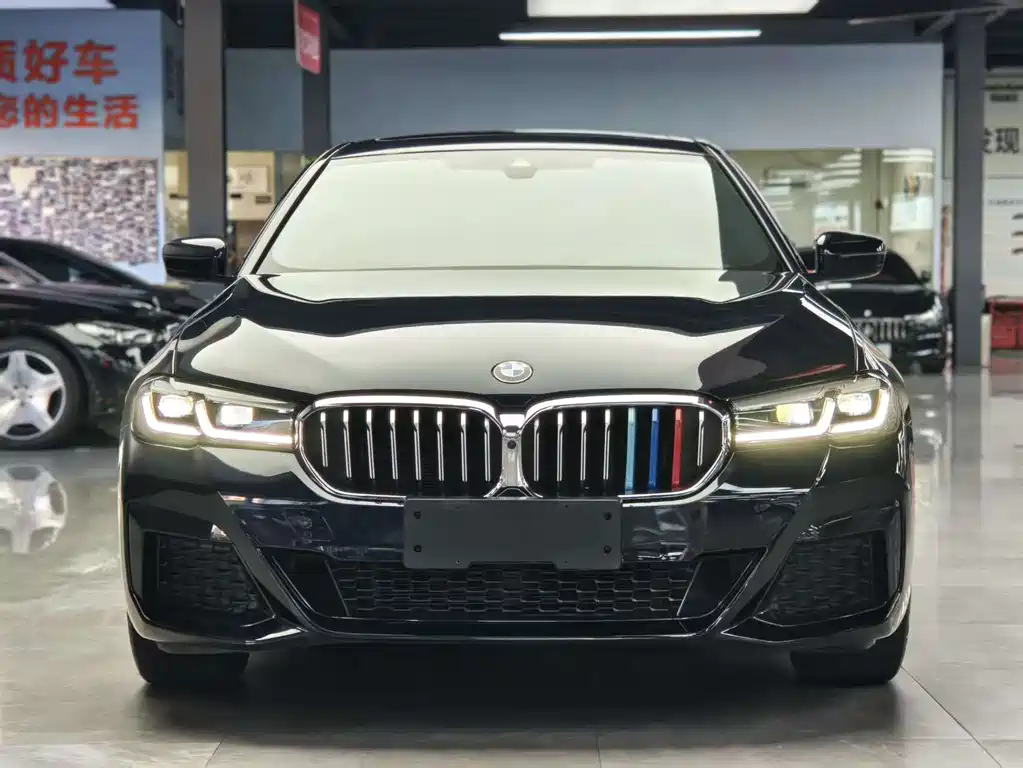 BMW 5 Series 2024