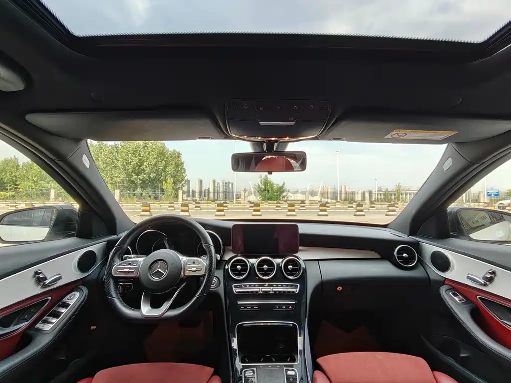 Mercedes-Benz C-Class 2019