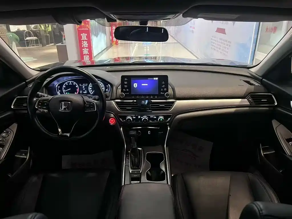 Honda Accord 2019 — фото 5