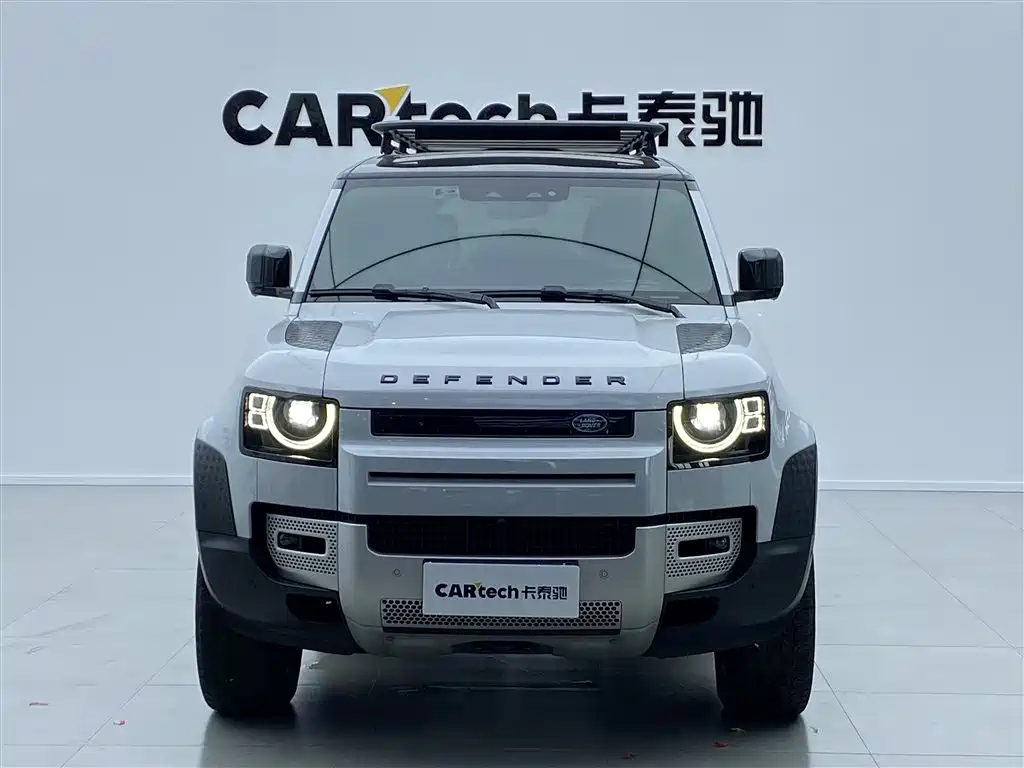 Land Rover Defender 2023 — фото 2