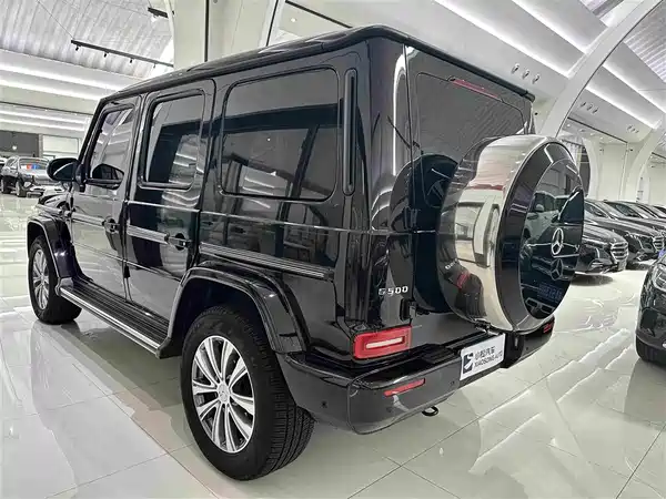 Mercedes-Benz G-Class 2024