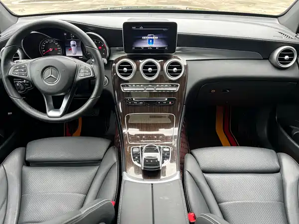 Mercedes-Benz GLC 2018
