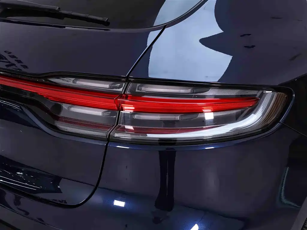 Porsche Macan 2022 — фото 9