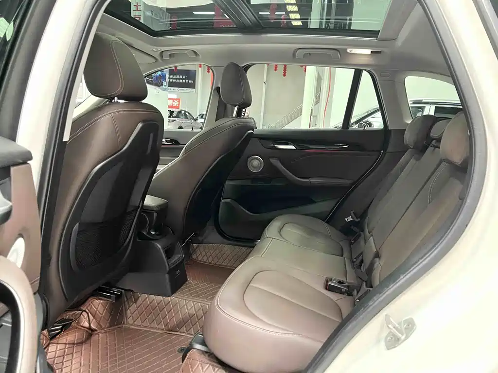 BMW X1 2022 — фото 10