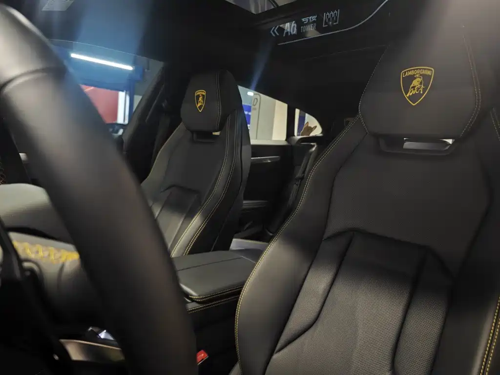 Lamborghini Urus 2022