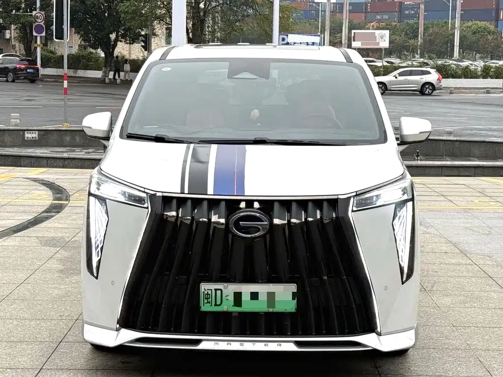 GAC Motor Trumpchi E9 2024 — фото 2