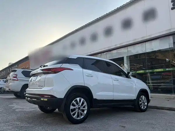 BAIC X3 2020