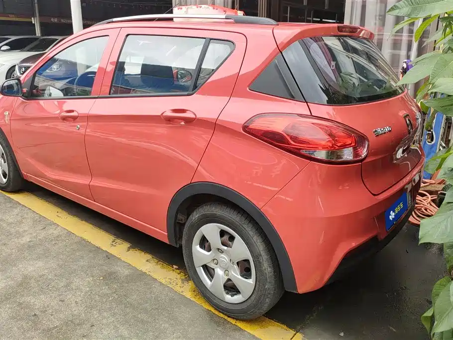 Baojun 310 2017