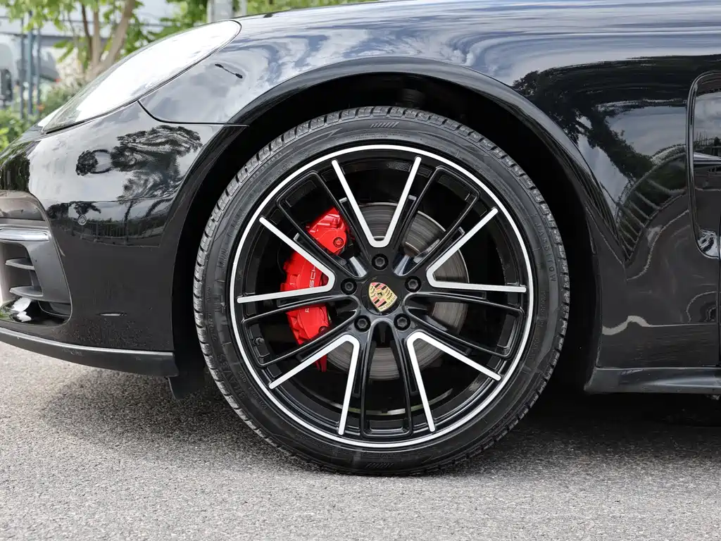 Porsche Panamera 2017 — фото 4