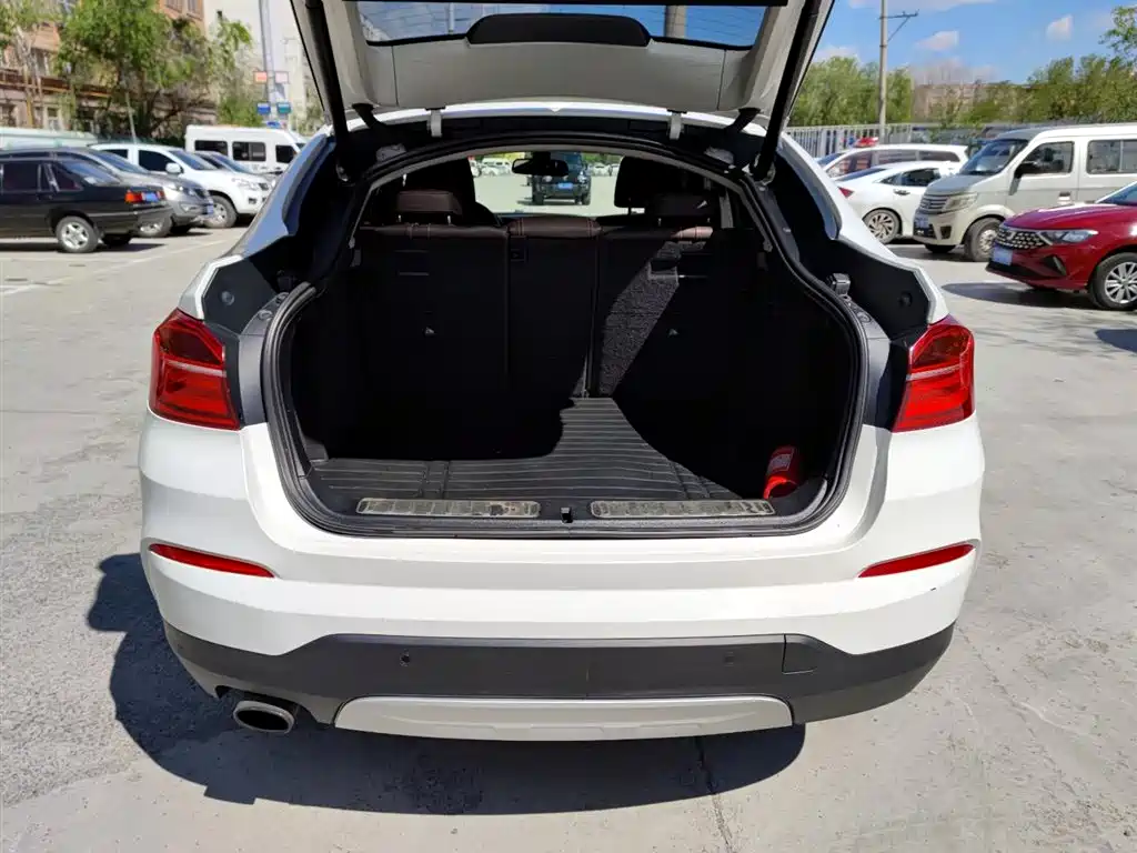 BMW X4 2015 — фото 19