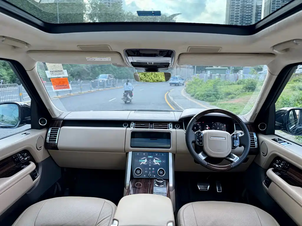 Land Rover Range Rover 2019 — фото 9